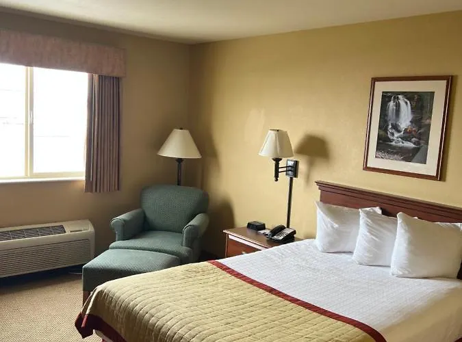 & Hotel Pinedale