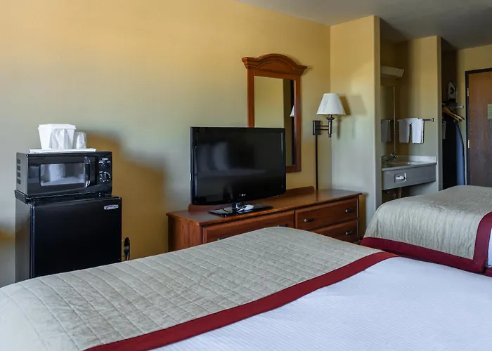 & Hotel 2*