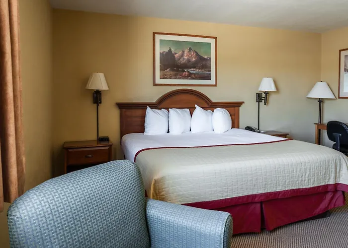 Hotel & 2*